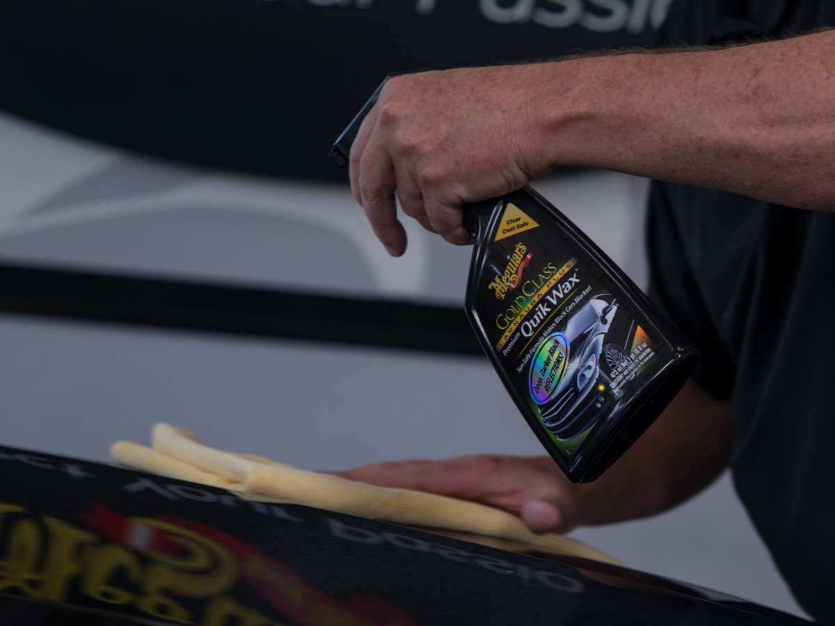  Meguiar's Gold Class Carnauba Plus Premium Quik Wax