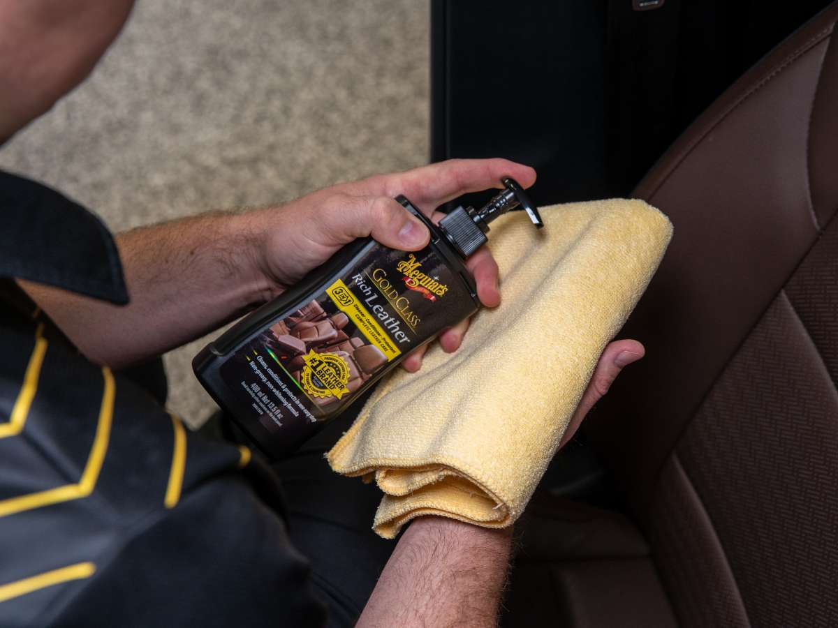  Meguiar's Gold Class Leather Cleaner & Conditioner