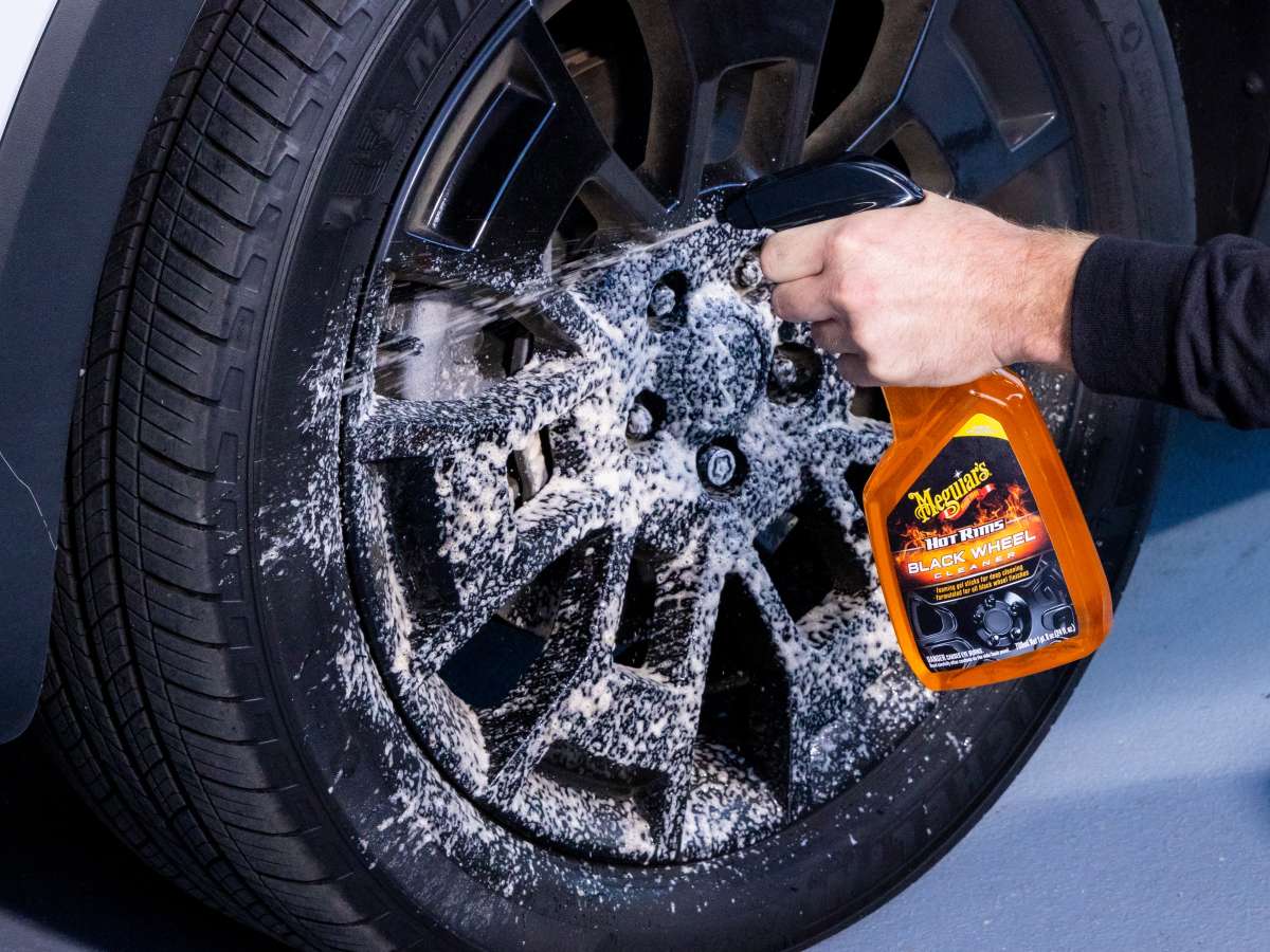  Meguiar's Hot Rims Black Wheel Cleaner