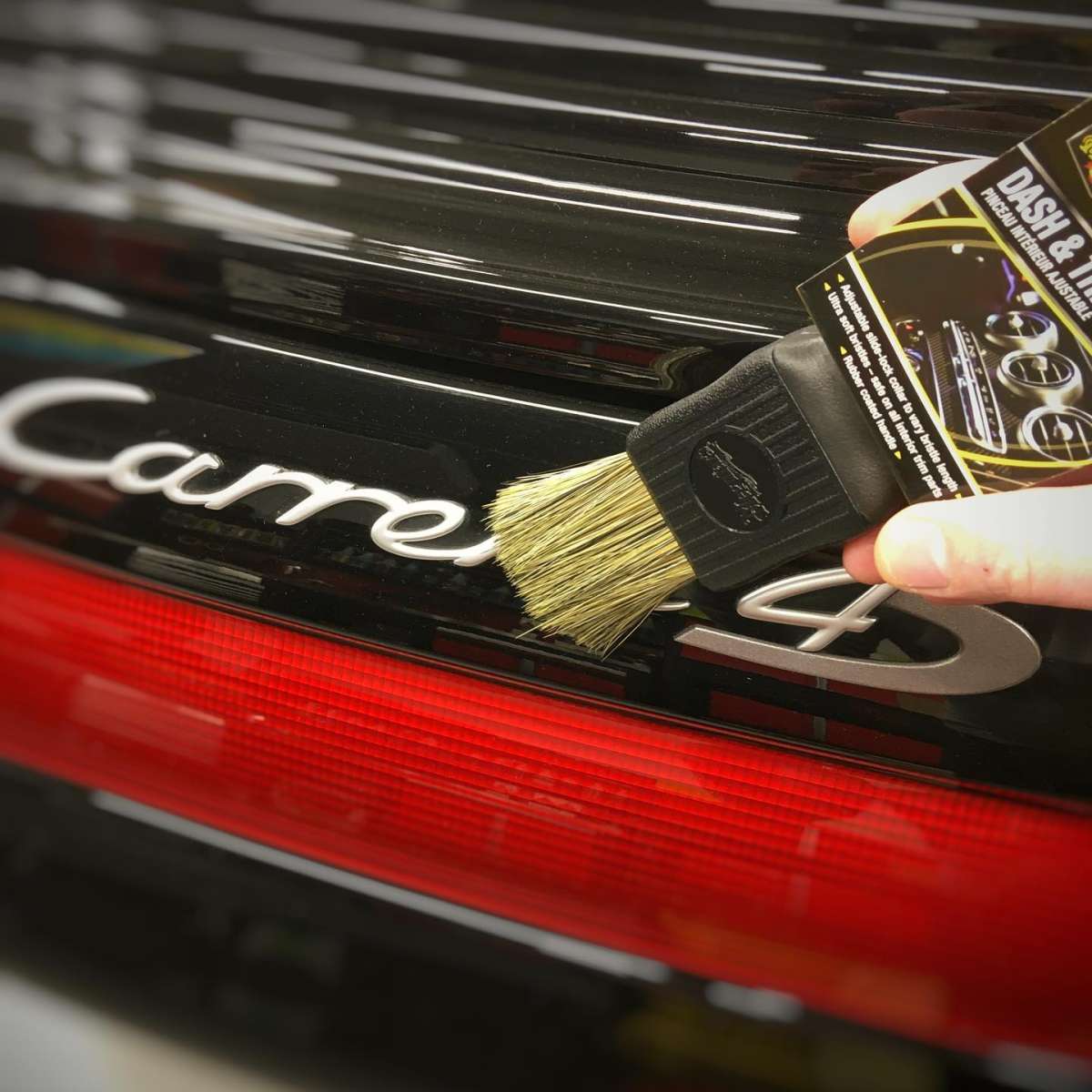  Meguiar's Dash & Trim Brush